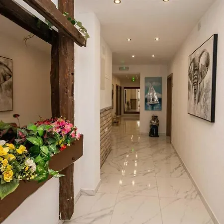 Ancora No 1 Comfortable Villa