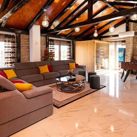 Ancora No 1 Comfortable * Sveti Filip i Jakov